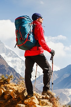 Bild: Bergwanderer mit Rucksack Bild: Bergwanderer mit Rucksack