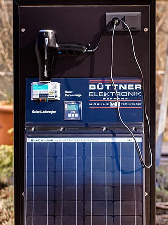 Bild: Solarmodul & Spannungswandler